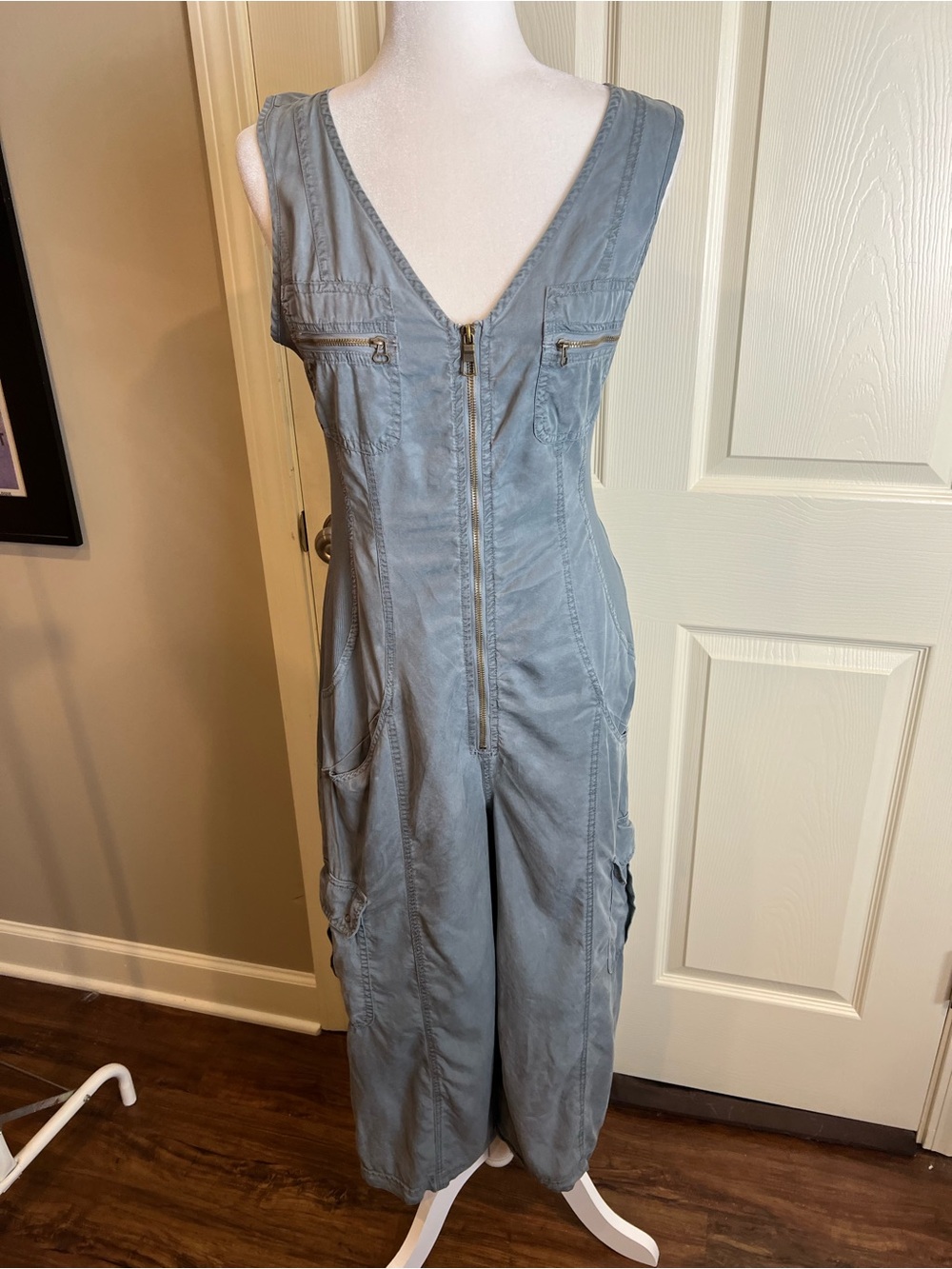 XCVI Norris Sleeveless Utility Jumpsuit with Front Zip medium